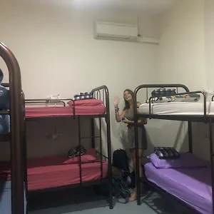 Apple Backpackers George Town